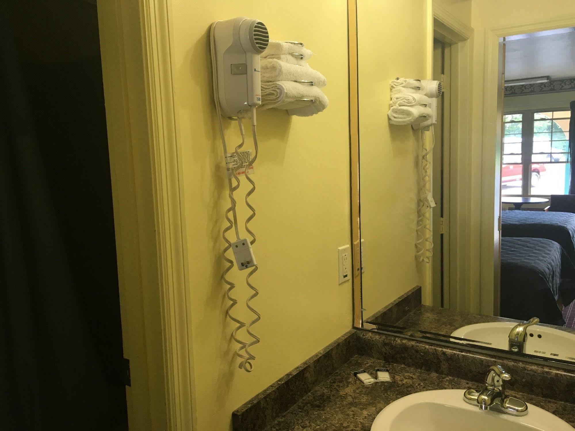 Norwalk Inn Kültér fotó